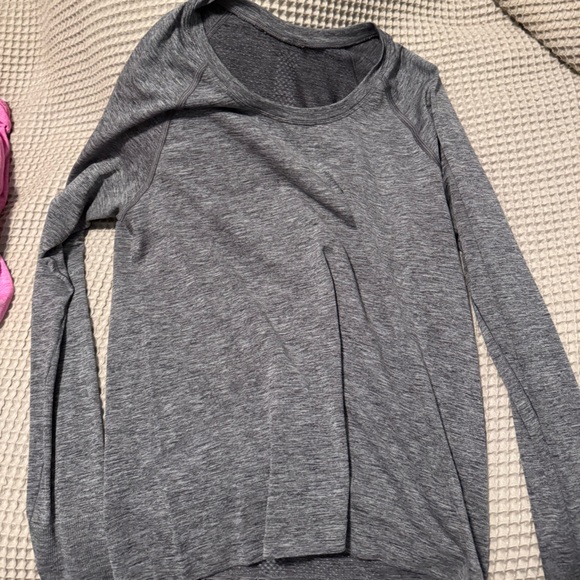 Swiftly tech long sleeve waist length - Picture 1 of 2
